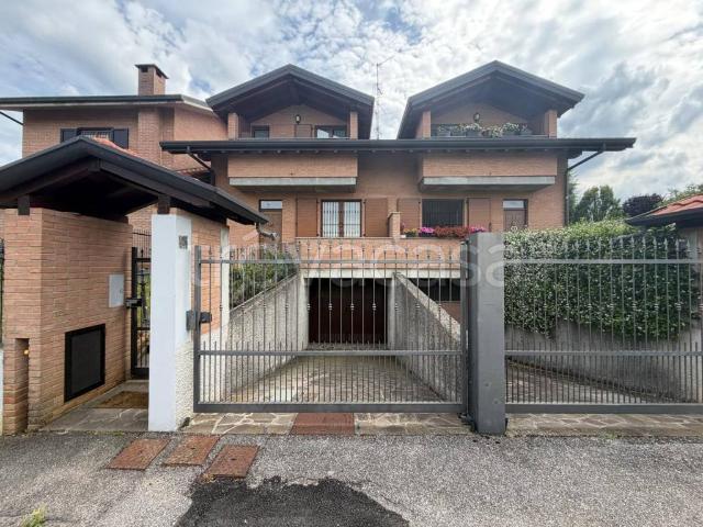 Villa singola in affitto a Bernareggio via Don Luigi Gobetti, 31
