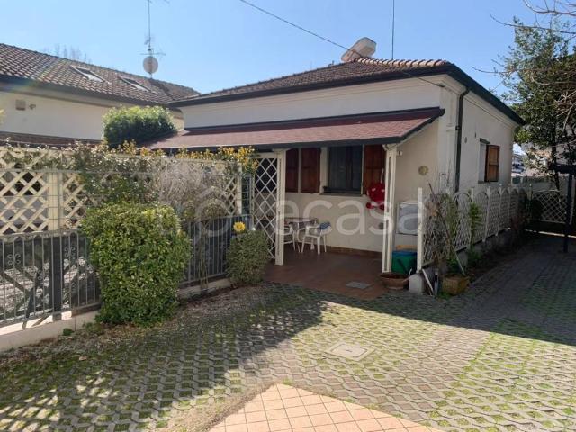 Villa singola in affitto a Cervia viale Po