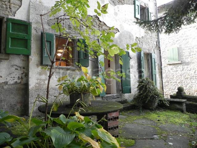 Villa singola in affitto a Firenzuola via Frena