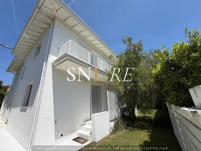 Villa singola in affitto a Forte dei Marmi via Giuseppe Viner