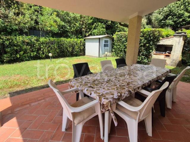 Villa singola in affitto a Marina di Pietrasanta, Pietrasanta