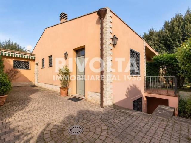 Villa singola in affitto a Roma strada a, Olgiata