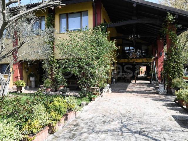 Villa singola in affitto a San Lazzaro di Savena via Castiglia, 11