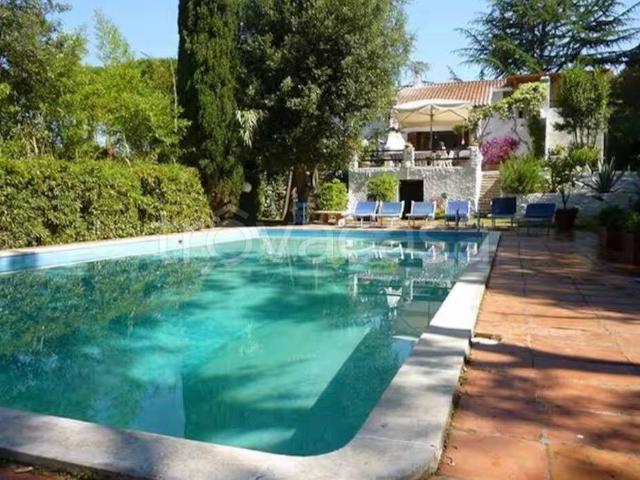 Villa singola in affitto a Sabaudia via Bagnara
