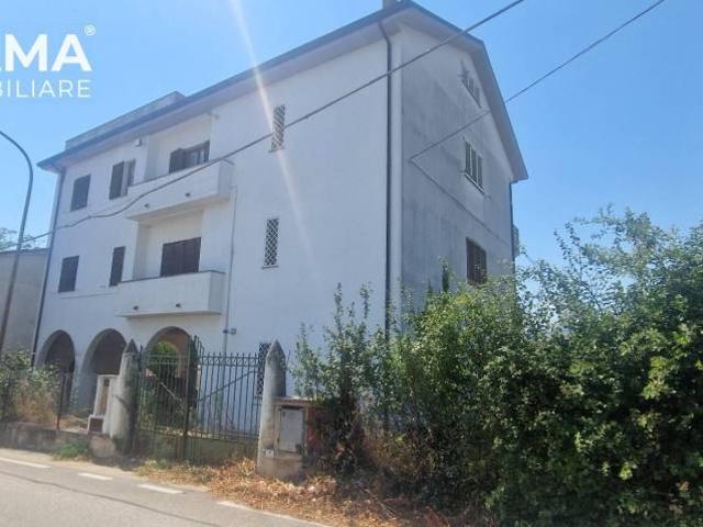 Villa singola in vendita a Teramo, Nepezzano