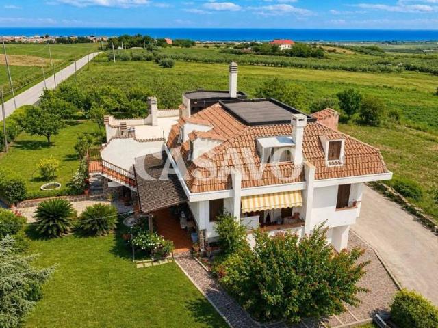 Villa singola in vendita a Termoli via degli Oleandri 29
