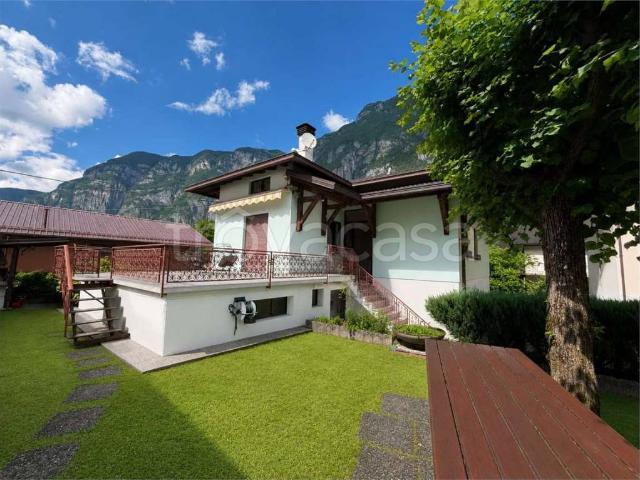Villa singola in vendita a Tezze, Grigno
