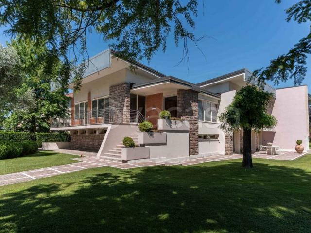Villa singola in vendita a Tombolo via Vittorio Veneto, 28