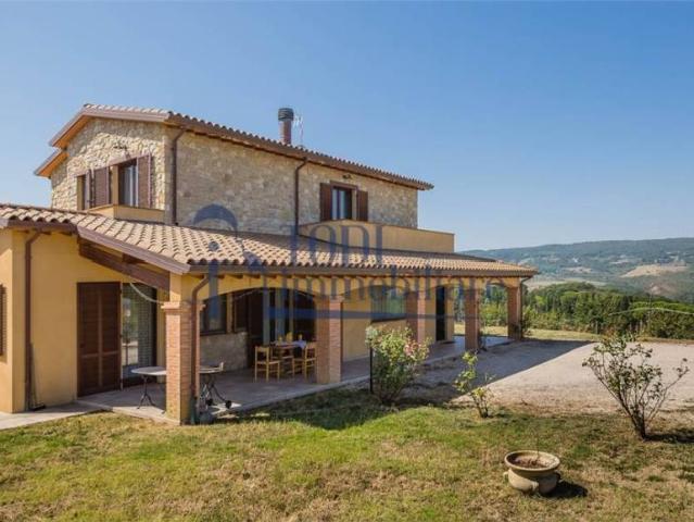 Villa singola in vendita a Todi