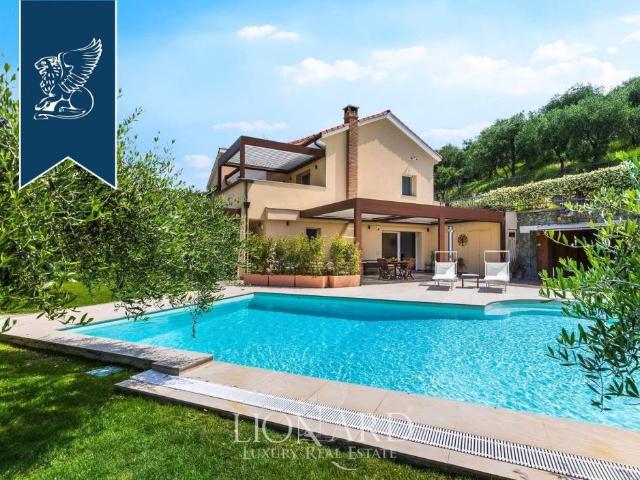 Villa singola in vendita a Toirano