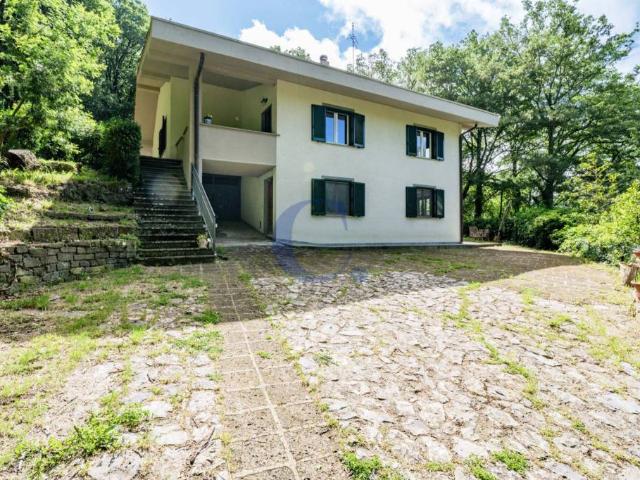 Villa singola in vendita a Tolfa
