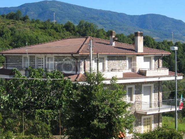 Villa singola in vendita a Torre Orsaia