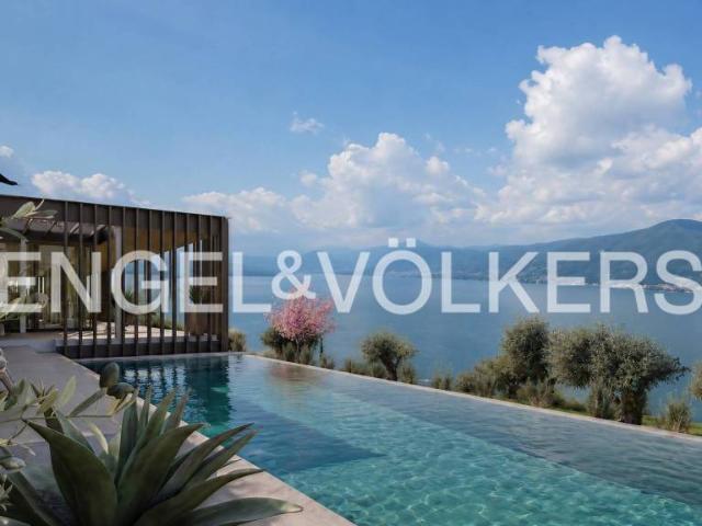 Villa singola in vendita a Torri del Benaco via per Le Prandine