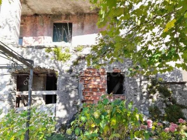 Villa singola in vendita a Torriglia