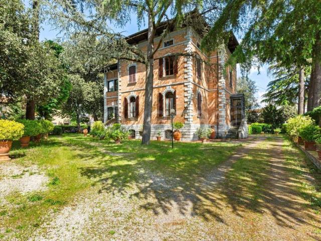 Villa singola in vendita a Torrita, Torrita di Siena