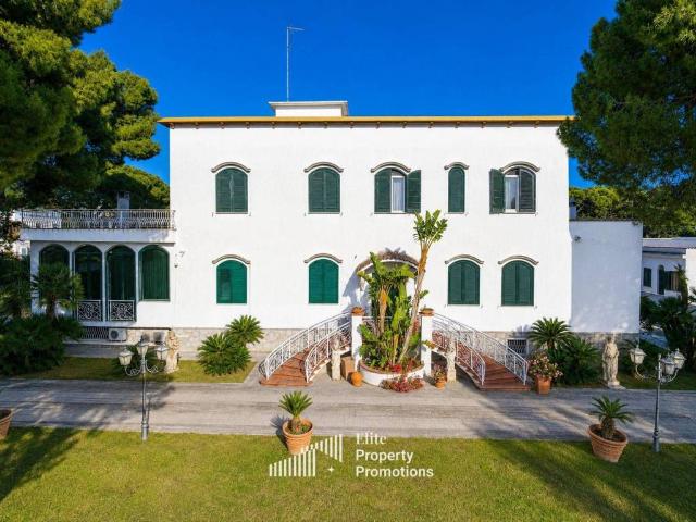 Villa singola in vendita a Trani via Ancona, 10