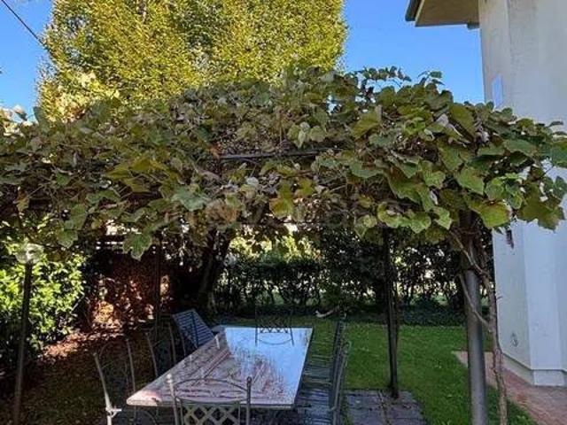 Villa singola in vendita a Treviso via Roncole, San Pelaio