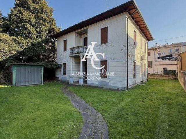 Villa singola in vendita a Treviso viale Fratelli Bandiera, Stazione