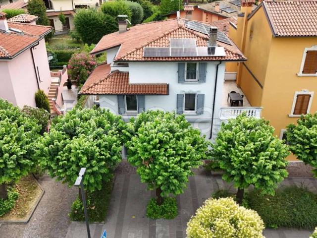 Villa singola in vendita a Trescore Balneario via Locatelli 97