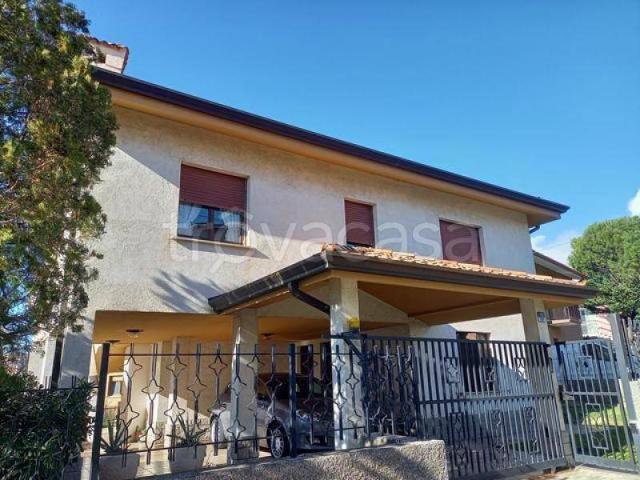 Villa singola in vendita a Trieste, Borgo San Sergio