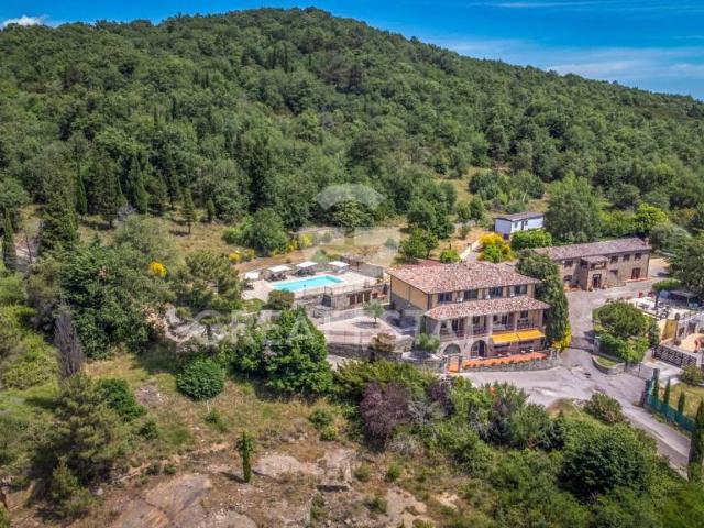 Villa singola in vendita a Tuoro sul Trasimeno via dei Lecci