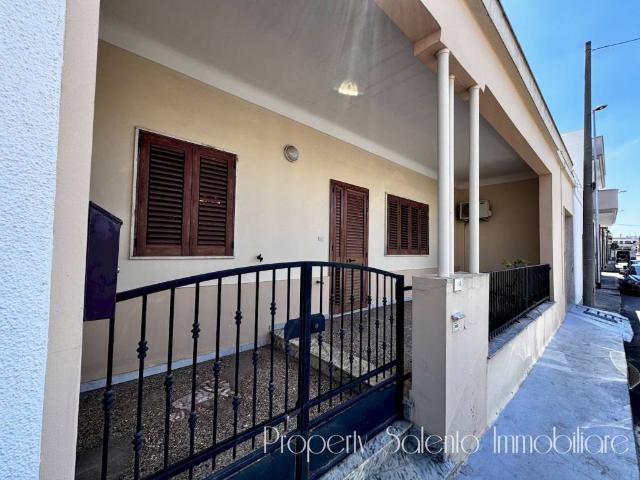 Villa singola in vendita a Ugento via Armida Nazareno, 64