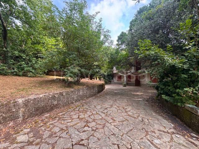 Villa singola in vendita a Vaiano via Casadonica, Schignano