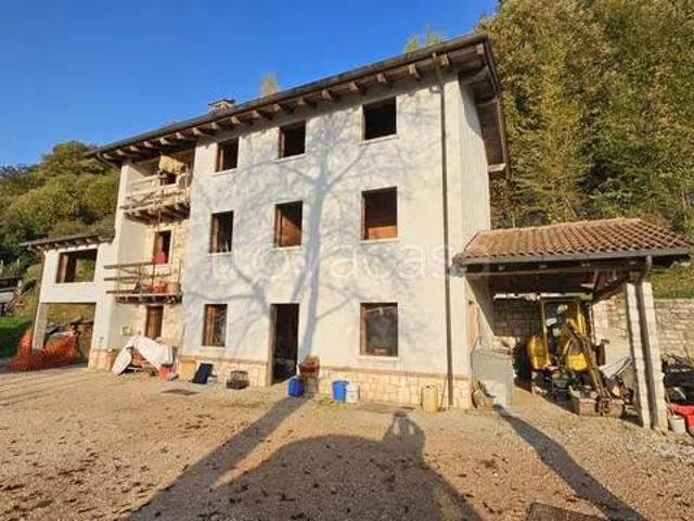 Villa singola in vendita a Valli del Pasubio