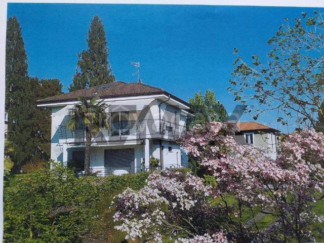 Villa singola in vendita a Varese via Muratori, 6, Giubiano San Carlo