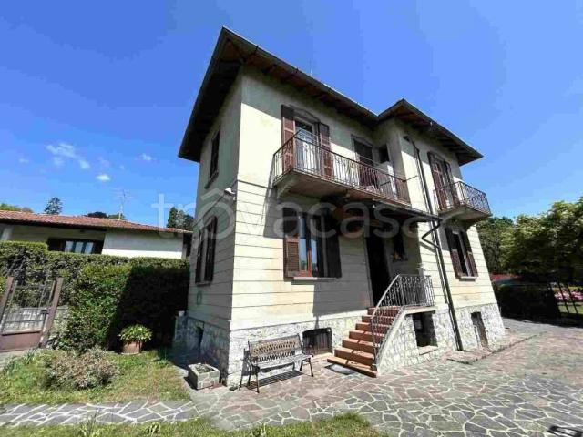 Villa singola in vendita a Varese via Pontida, Velate Avigno