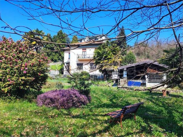 Villa singola in vendita a Varese via ruffini, 6, Belforte
