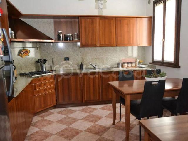 Villa singola in vendita a Vedelago, Fanzolo