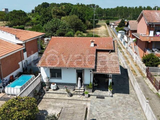 Villa singola in vendita a Vercelli via Prarolo, 62