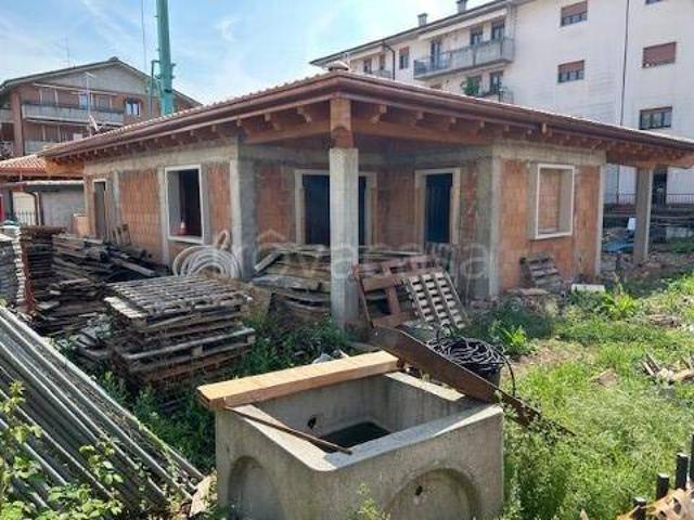 Villa singola in vendita a Verona, Santa Lucia Golosine