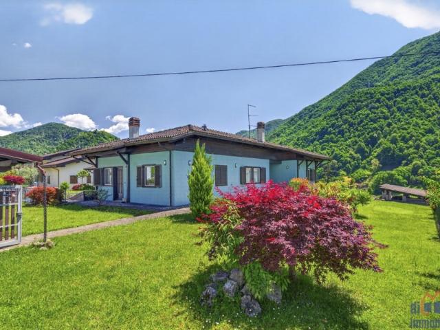 Villa singola in vendita a Vestone via Mocenigo, 13