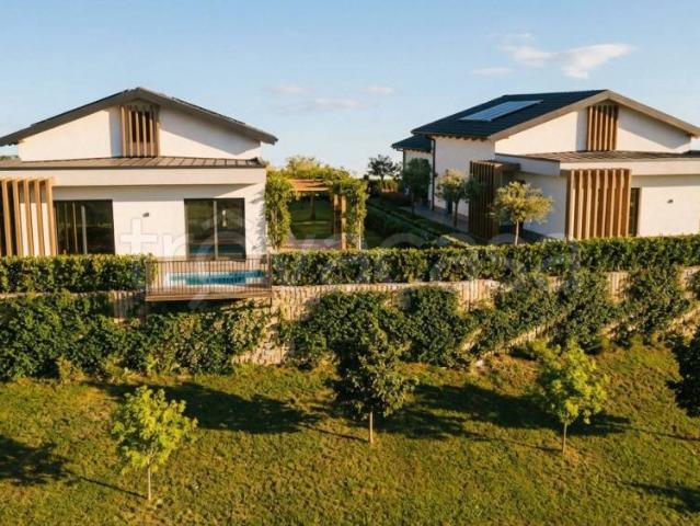 Villa singola in vendita a Vezza d'Alba