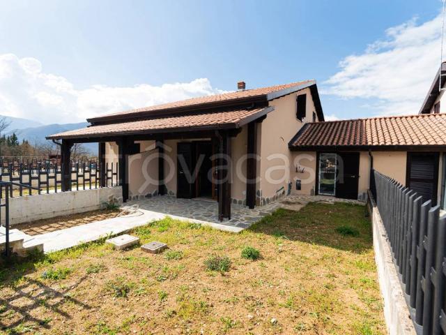 Villa singola in vendita a Vinchiaturo