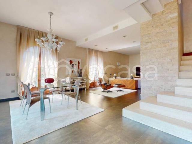 Villa singola in vendita a Viareggio