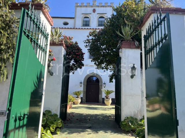 Villa singola in vendita a Vico Equense