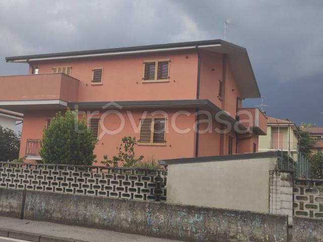 Villa singola in vendita a Vignate via Archimede