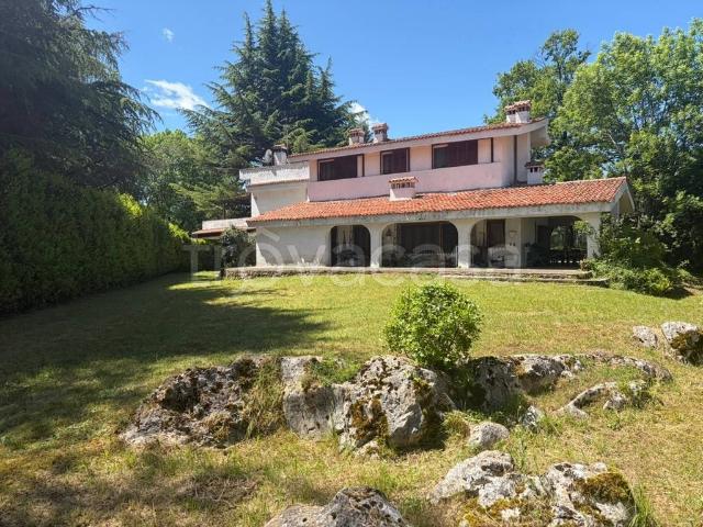 Villa singola in vendita a Villa, Serle