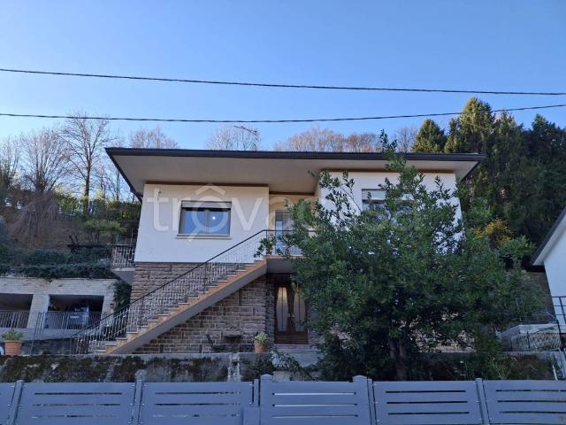 Villa singola in vendita a Vittorio Veneto via San Gottardo, 79