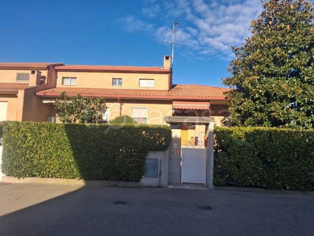 Villa singola in vendita a Voghera via Tortona No Number