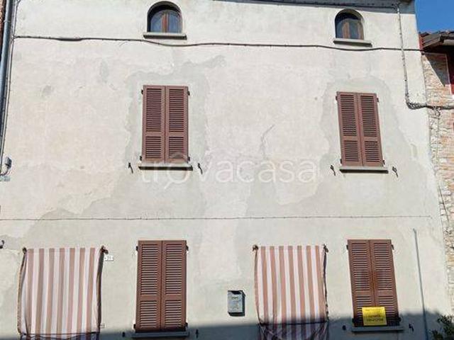 Villa singola in vendita a Ziano Piacentino, Montalbo