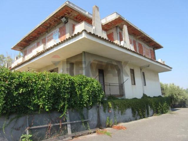 Villa singola in vendita a Augusta, Castelluccio