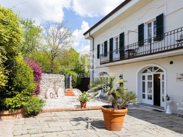 Villa singola in vendita a Bagnone, Corlaga