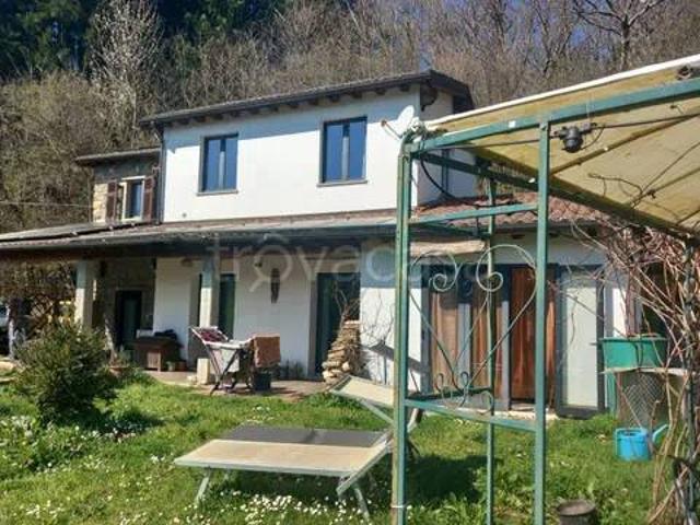 Villa singola in vendita a Bagnone via Vallamonti, 2