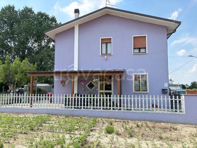 Villa singola in vendita a Bagnolo di Po via San Giuliano, 387