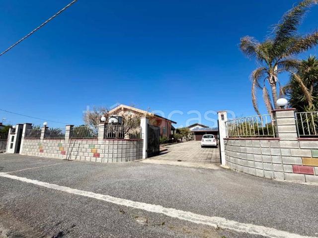 Villa singola in vendita a Barcellona Pozzo di Gotto via Spine Sante