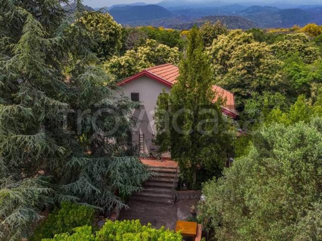 Villa singola in vendita a Belpasso